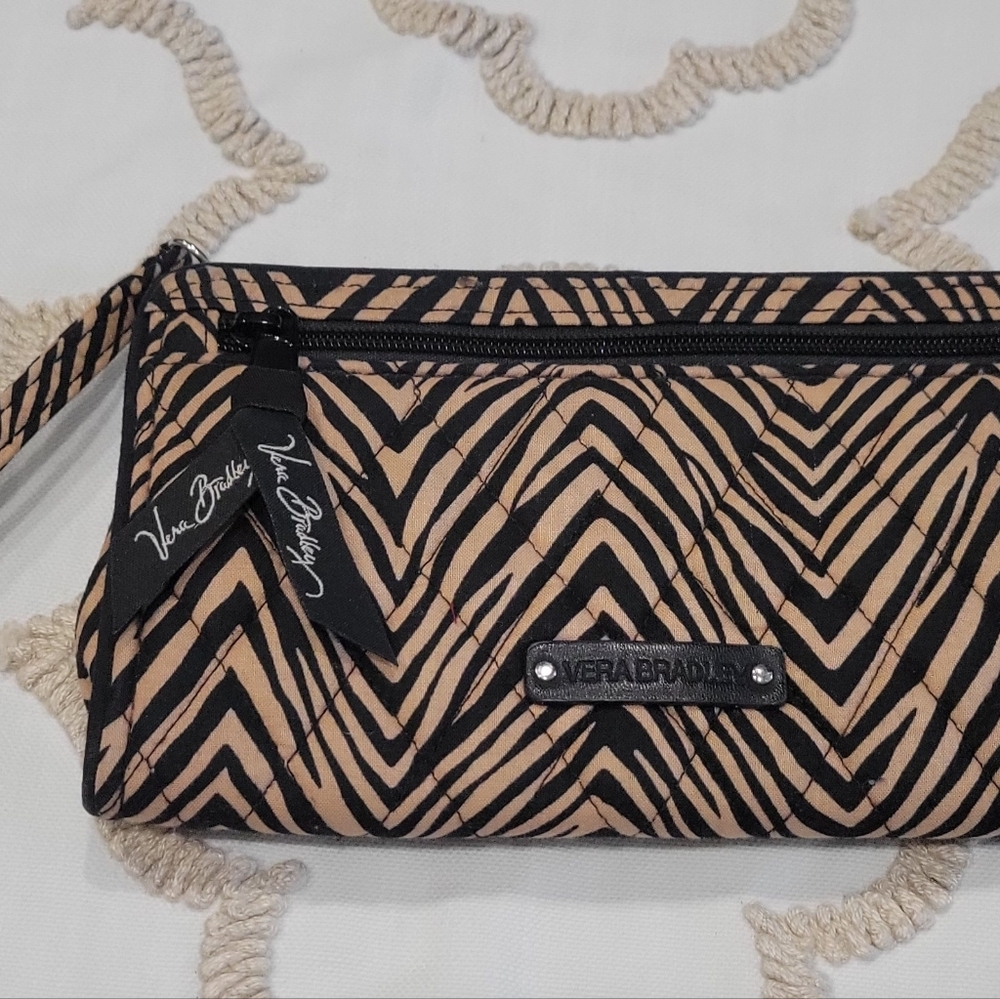 *Like New* Vera Bradley Wristlet Wallet in Black and Tan Zebra Print Pattern